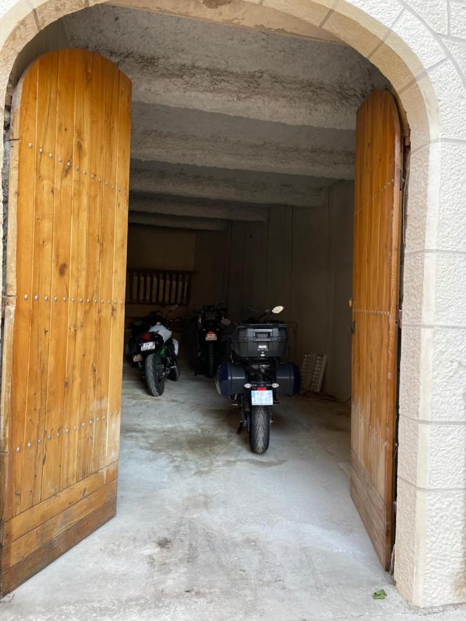 Chambre Familiale Du Couvent Narbonne Luaran gambar